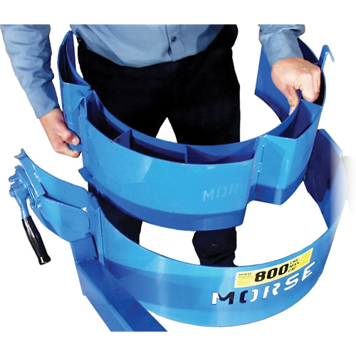 Ensemble de l&egrave;ve-baril manuel inclinable, Baril de 55 gal. US (45 gal. imp.), Capacit&eacute; 800 lb/363 kg Rideout Tool & Machine Inc.