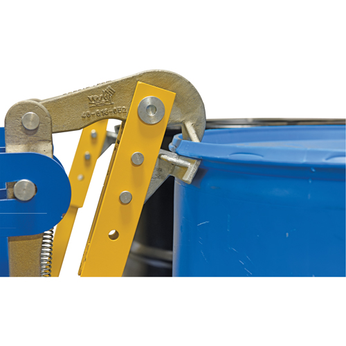 Manipulateur de barils Eagle Beak automatique, Pour 55 gal. US (45 gal. imp.) Rideout Tool & Machine Inc.