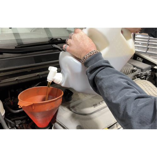 Low Profile Oil Dispenser, Polyethylene, 8 qt Capacity Rideout Tool & Machine Inc.