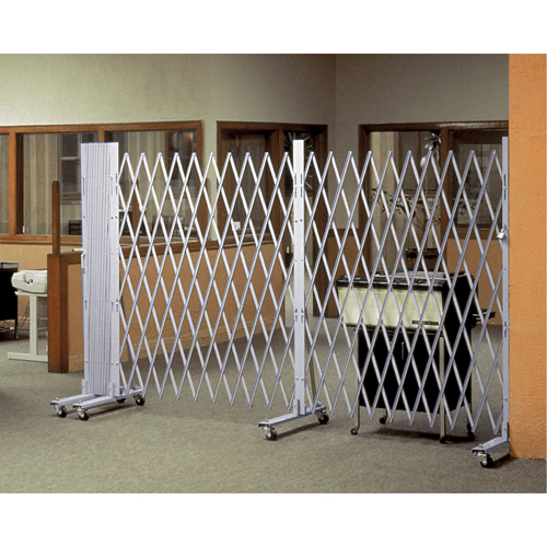 Portable Expanding Gates, Interlocking, 144" L x 73.5" H, Silver Rideout Tool & Machine Inc.