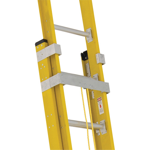Industrial Heavy-Duty Extension Ladders (6200 Series), 375 lbs. Cap., 13' H, Grade 1AA Rideout Tool & Machine Inc.