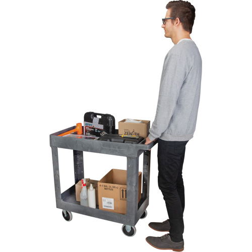 Chariot utilitaire pour l'entretien, 2 tiers, 16-1/2" x 32-1/2" x 34-1/2", Capacit&eacute; 550 lb Rideout Tool & Machine Inc.