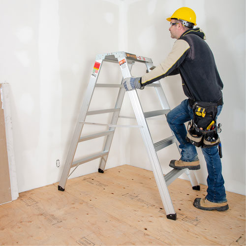 Poste de travail chevalet de sciage portatif, Cadre Aluminium, 12-1/4" p x 56" h Rideout Tool & Machine Inc.