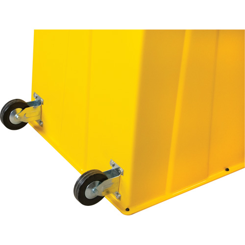 Industrial Step Stool, 4 Steps, 44" x 22-1/4" x 65-1/8" High Rideout Tool & Machine Inc.