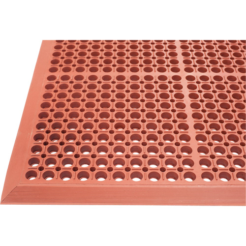 Competitor Series Mats, Slotted, 3' x 5' x 7/8", Orange, Natural Rubber Rideout Tool & Machine Inc.