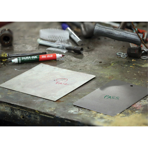 Markal&reg; Dura-Ink&reg; Dual Colour Permanent Ink Marker, Green/Red, Bullet Tip Rideout Tool & Machine Inc.