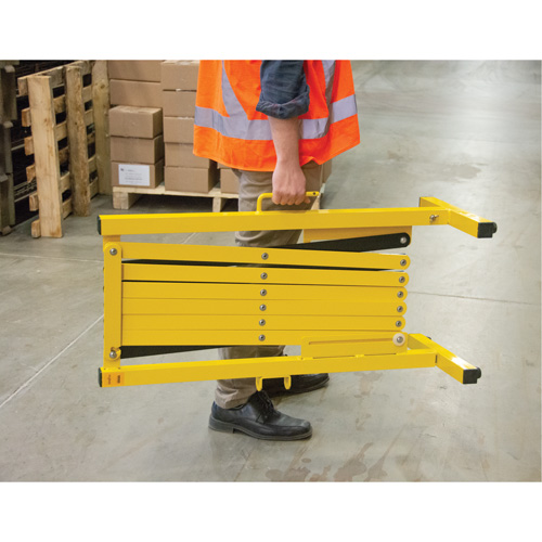Expandable Barrier, 37" H x 11' L, Black/Yellow Rideout Tool & Machine Inc.