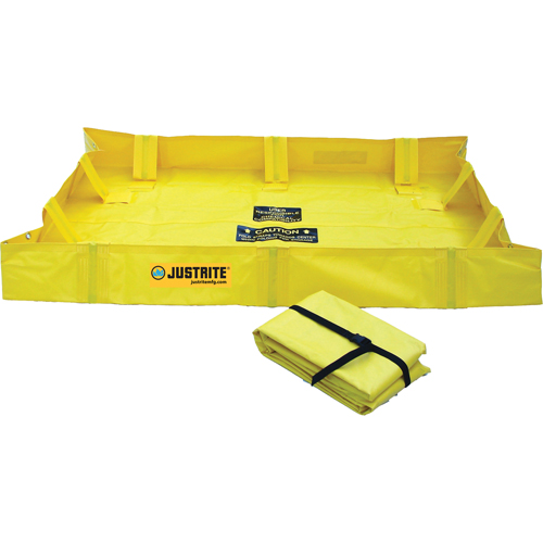 QuickBerm&reg; Lite Containment Berm, 119 gal. Capacity, 4' W x 6' L x 8" H, Snap-Up Bracket Rideout Tool & Machine Inc.