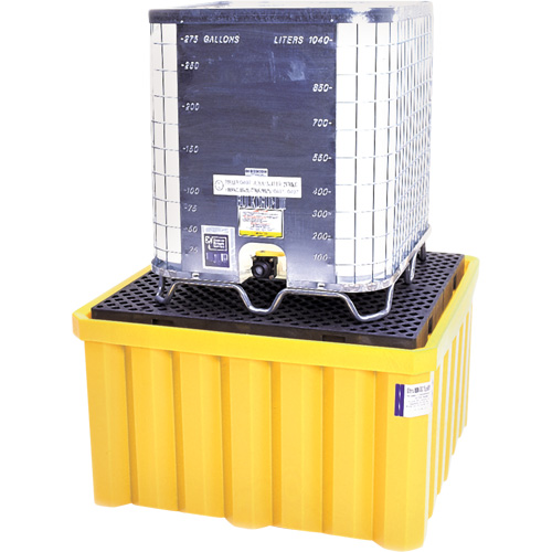 Palette antid&eacute;versement avec drain Ultra-IBC Spill Pallet , Capacit&eacute; de d&eacute;versement 400 gal. US, 58,75" x 58,75" x 33" Rideout Tool & Machine Inc.