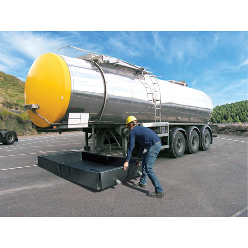 Ultra-Tanker Berm, 374 US gal. Capacity, 5' W x 10' L x 12" H, Foam Wall Rideout Tool & Machine Inc.