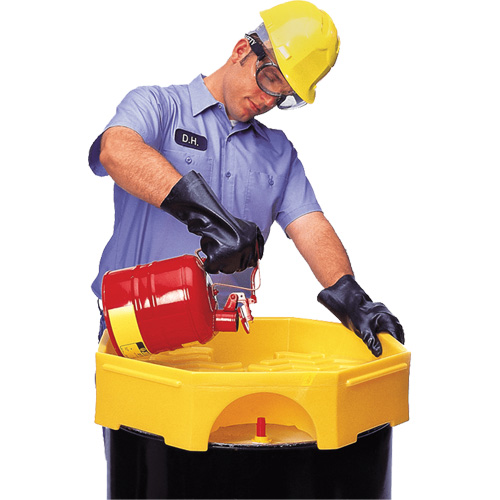 Bung Access Ultra-Drum Funnel&reg; with Spout Rideout Tool & Machine Inc.