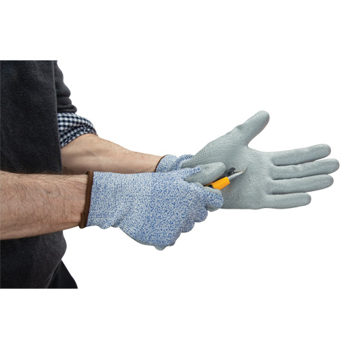 Gants &eacute;lastiques &eacute;cologiques r&eacute;sistants &agrave; la coupe, Taille 10, Calibre 13, Rev&ecirc;tement Polyur&eacute;thane, Enveloppe en PEHP/rPET, ASTM ANSI niveau A2 Rideout Tool & Machine Inc.