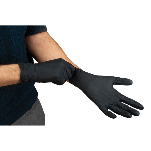Gants d'examen de poids lourd &agrave; prise tactile, Petit, Nitrile, 8 mils, Sans poudre, Noir Rideout Tool & Machine Inc.