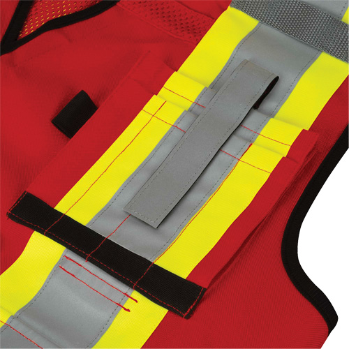 6678 Veste d'arpenteur antimicrobienne haute visibilit&eacute; avec dos en maille, Rouge, Petit, Polyester Rideout Tool & Machine Inc.