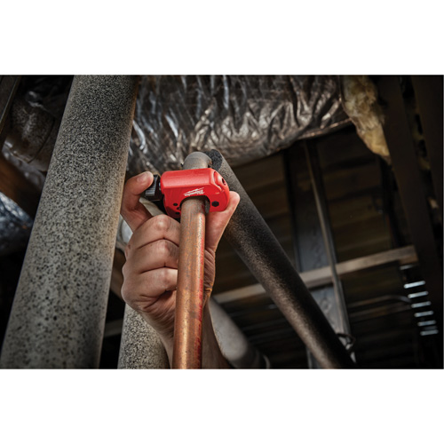 Mini coupe-tubes pour cuivre, Capacit&eacute; de 1" Rideout Tool & Machine Inc.