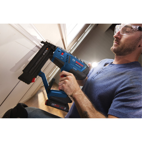 Ensemble cloueuse de finition de calibre 18 avec batterie Standard Power, 18 V, Lithium-ion Rideout Tool & Machine Inc.