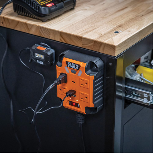 Powerbox 1 Magnetic Power Strip, 4 Outlet(s), 5', 120 V Rideout Tool & Machine Inc.