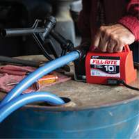 Pompe de transfert de carburant 12 V CC avec pistolet Rideout Tool & Machine Inc.