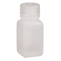 Bouteilles peu encombrantes &agrave; prise facile, Carr&eacute;e, 2 oz, Plastique Rideout Tool & Machine Inc.