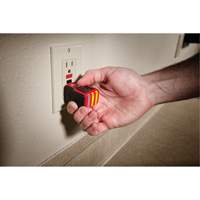 D&eacute;tecteur de tension et testeur de prise DDFT, 50 V - 1000 V, Alerte Affichage & son Rideout Tool & Machine Inc.