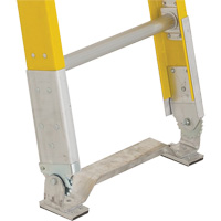 Single Section Straight Ladder - 6100 Series, 16', Fibreglass, 375 lbs., CSA Grade 1AA MF384 | Rideout Tool & Machine Inc.