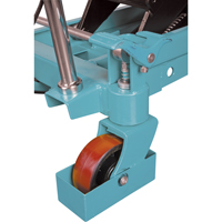 Heavy-Duty Hydraulic Scissor Lift Table, 40" L x 20-1/8" W, Steel, 2200 lbs. Capacity Rideout Tool & Machine Inc.