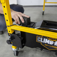 Syst&egrave;me de motorisation pour &eacute;chafaudage Climb-N-Go Rideout Tool & Machine Inc.