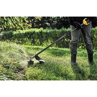 Max* Cordless Brushless Attachment-Capable String Trimmer, 17", Battery Powered, 60 V NO641 | Rideout Tool & Machine Inc.