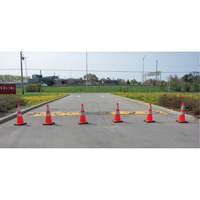 C&ocirc;ne de signalisation, 28", Orange, Bande(s) r&eacute;fl&eacute;chissante(s) 4" & 6" Rideout Tool & Machine Inc.