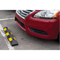 Parking Curb, Rubber, 3' L, Black/Yellow SEH140 | Rideout Tool & Machine Inc.