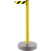 Montant ext&eacute;rieur pour barri&egrave;re TensaBarrier, Plastique, 37" h, Ruban Noir/Jaune, Longueur du ruban 13' Rideout Tool & Machine Inc.