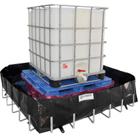 Berme de confinement des d&eacute;versements Ultra-IBC Berm, Capacit&eacute; 400 gal. US, 6' la x 6' lo x 18" h, Support en L Rideout Tool & Machine Inc.