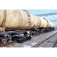 Ultra-Track Berm, 144 US gal. Capacity, 4' W x 6' L x 12" H, Foam Wall Rideout Tool & Machine Inc.