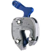 GX Plate Clamp with Chain Connector, 1000 lbs. (0.5 tons), 1/16" - 5/16" Jaw Opening TQB418 | Rideout Tool & Machine Inc.