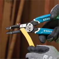 Outil polyvalent Klein-Kurve pour d&eacute;nuder, couper et sertir les fils, 8-1/4" lo, 8 - 20 AWG Rideout Tool & Machine Inc.