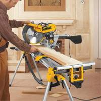 Double-Bevel Sliding Compound Mitre Saw, 12", 15 A, 120 V Rideout Tool & Machine Inc.