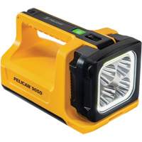 9050 High-Performance Lantern Flashlight, LED, 3369 Lumens, 2.75 Hrs. Run Time, Rechargeable/AA Batteries, Included XJ141 | Rideout Tool & Machine Inc.